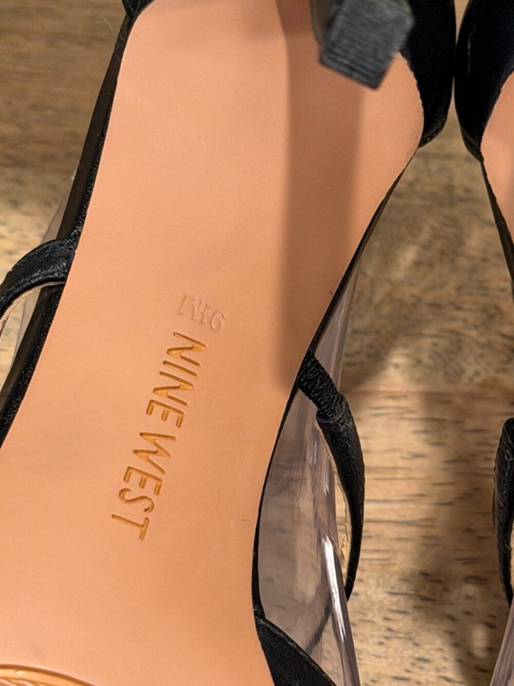Nine West Black Pointed Toe T-Strap Heeled Sandals Size 9.5 - Picture 7 of 11